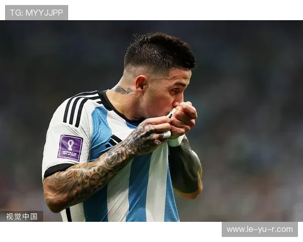 恩佐·费尔南德斯转会风波再起，豪门争夺战进入白热化阶段