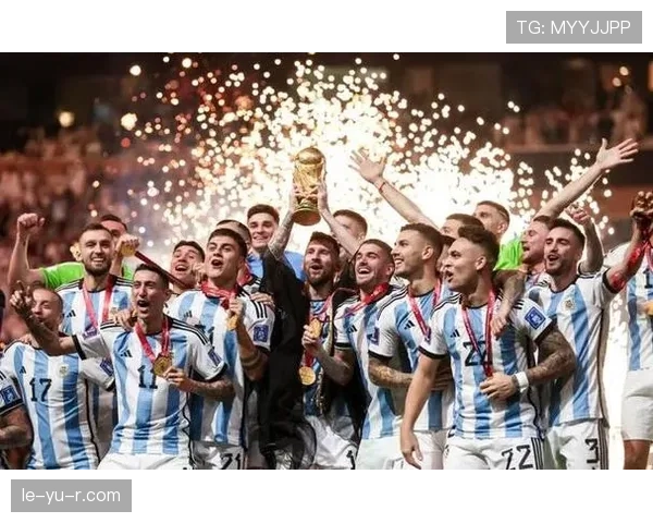 世界杯揭幕在即，梅西领衔阿根廷迎战卫冕冠军法国队