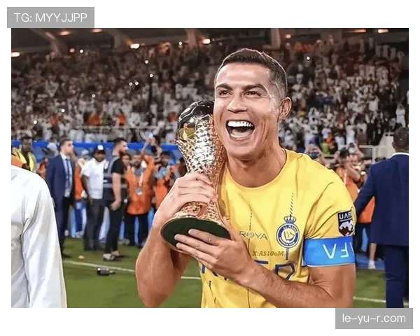 穆西亚拉以职业精神与自律闪耀赛场，未来足球巨星崭露头角