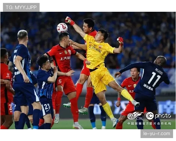 中超历史回顾：联赛发展历程与经典赛季盘点