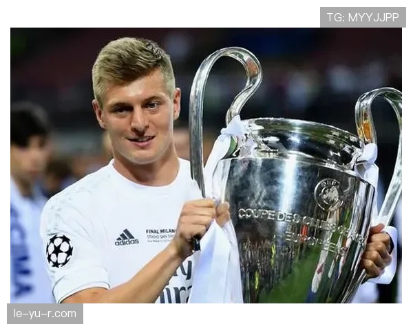 从C罗时代之后的接班人到皇马核心：维尼修斯的角色跃迁